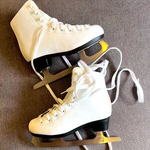 Girls White Ice Skates